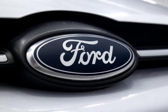 Ford Focus III Рестайлинг с пробегом 2015 года, цена 719 000 рублей, 215600 км, хэтчбек, Автокод Объявления