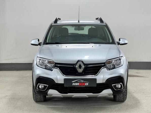 Renault Sandero II Рестайлинг с пробегом 2021 года, цена 1 142 000 рублей, 50845 км, хэтчбек, Автокод Объявления