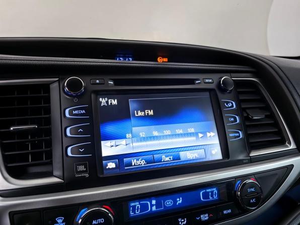 Toyota Highlander III (XU50) с пробегом 2014 года, цена 2 777 000 рублей, 180117 км, внедорожник, Автокод Объявления