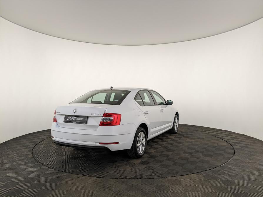 Skoda Octavia III (A7) Рестайлинг Москва  - изображение 5