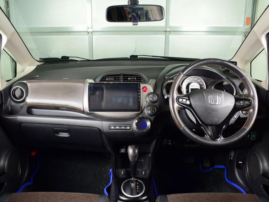 Honda Fit Shuttle I Рестайлинг Кемерово  - изображение 11