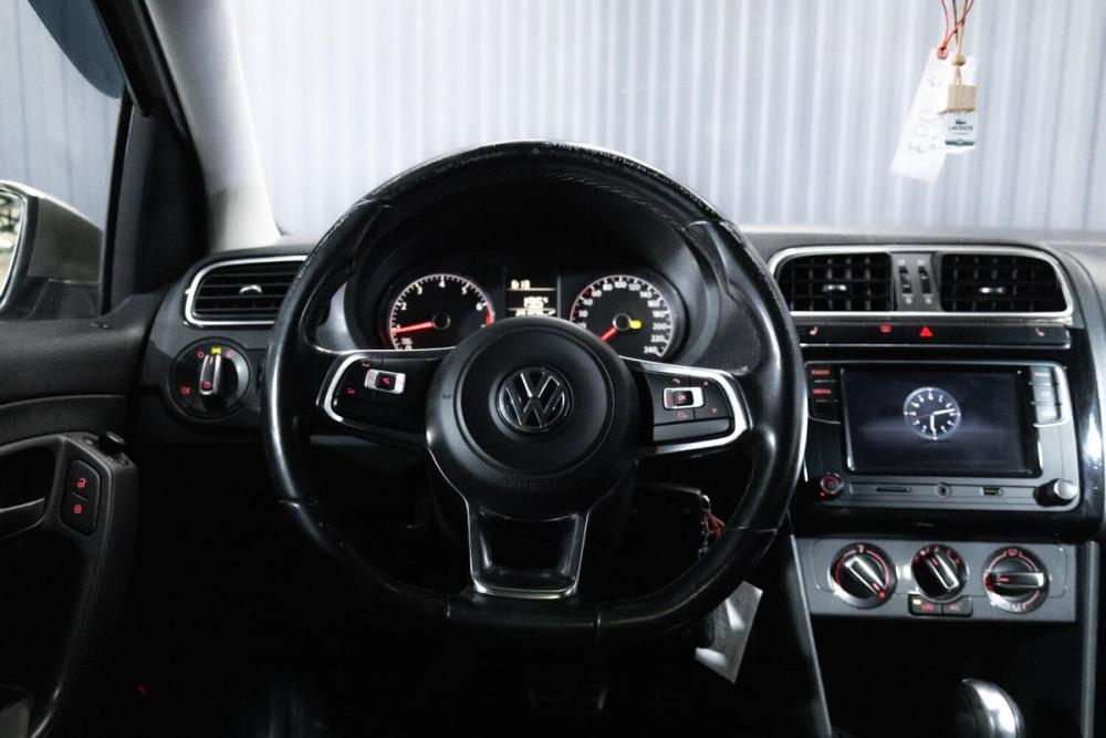 Volkswagen Polo V Рестайлинг Тюмень  - изображение 15