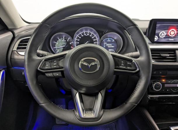 Mazda 6 III (GJ) Рестайлинг с пробегом 2017 года, цена 2 195 000 рублей, 68872 км, седан, Автокод Объявления