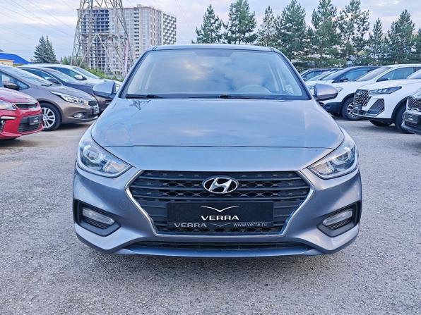 Hyundai Solaris II с пробегом 2018 года, цена 1 320 000 рублей, 116717 км, седан, Автокод Объявления