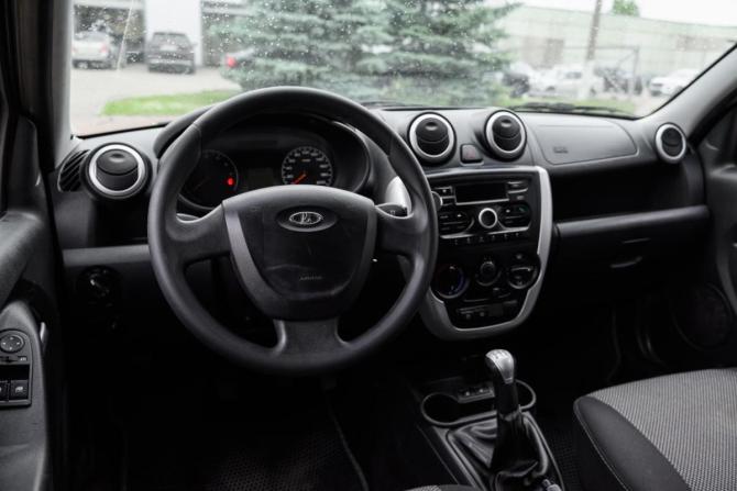 Lada (ВАЗ) Granta I с пробегом 2017 года, цена 509 000 рублей, 131433 км, лифтбек, Автокод Объявления