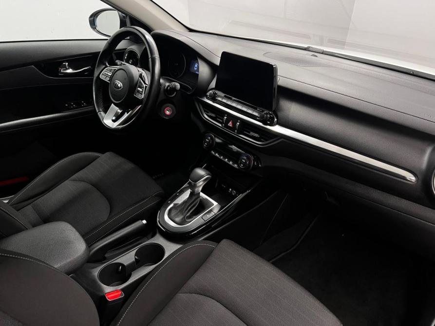Kia Cerato IV Санкт-Петербург  - изображение 9