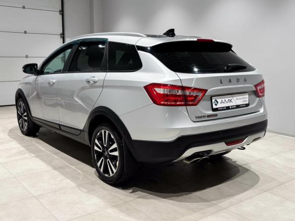 Lada (ВАЗ) Vesta I с пробегом 2021 года, цена 1 340 632 рубля, 39055 км, универсал, Автокод Объявления