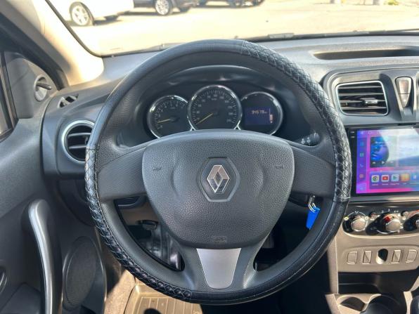 Renault Logan II с пробегом 2016 года, цена 699 000 рублей, 94580 км, седан, Автокод Объявления