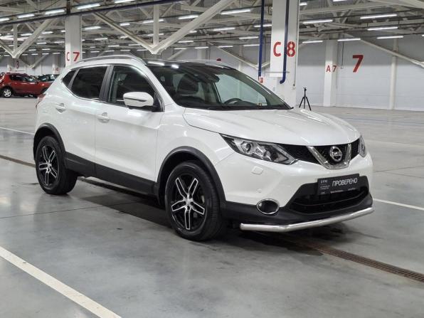Nissan Qashqai II с пробегом 2016 года, цена 1 849 000 рублей, 90001 км, внедорожник, Автокод Объявления