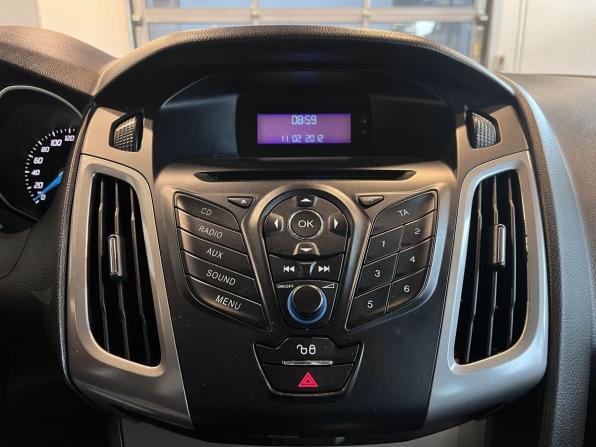 Ford Focus III с пробегом 2011 года, цена 670 000 рублей, 176720 км, хэтчбек, Автокод Объявления