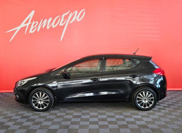 Kia Ceed II с пробегом 2013 года, цена 895 000 рублей, 176727 км, хэтчбек, Автокод Объявления