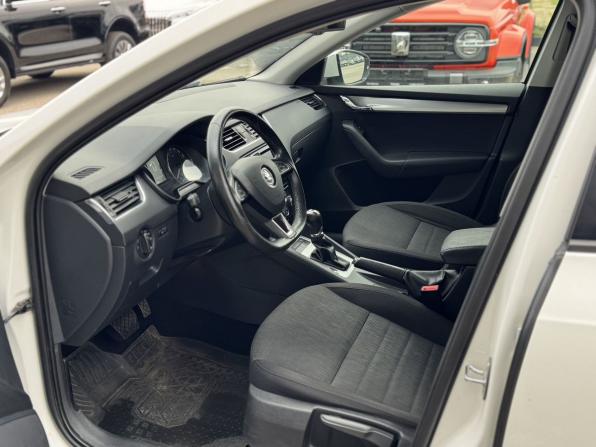 Skoda Octavia III (A7) с пробегом 2013 года, цена 1 365 000 рублей, 273135 км, универсал, Автокод Объявления