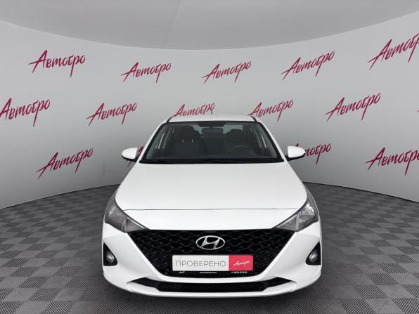 Hyundai Solaris II Рестайлинг с пробегом 2021 года, цена 1 469 000 рублей, 97271 км, седан, Автокод Объявления