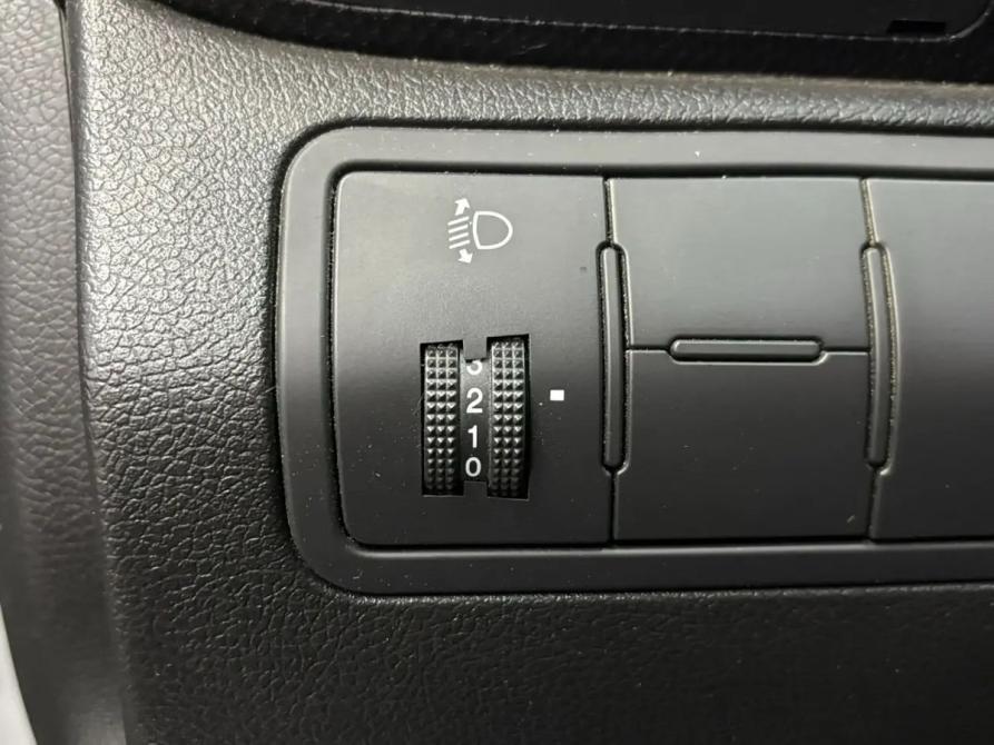 Hyundai Solaris I Рестайлинг Саратов  - изображение 13