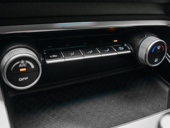 Geely Coolray I с пробегом 2020 года, цена 1 550 000 рублей, 107825 км, внедорожник, Автокод Объявления