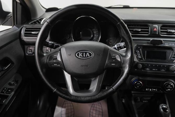 Kia Rio III с пробегом 2011 года, цена 799 000 рублей, 285000 км, седан, Автокод Объявления