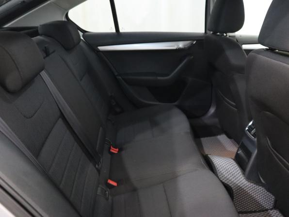 Skoda Octavia III (A7) с пробегом 2014 года, цена 1 380 000 рублей, 123728 км, лифтбек, Автокод Объявления