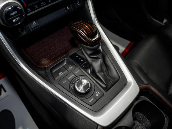 Toyota RAV4 V (XA50) с пробегом 2020 года, цена 3 710 000 рублей, 42800 км, внедорожник, Автокод Объявления