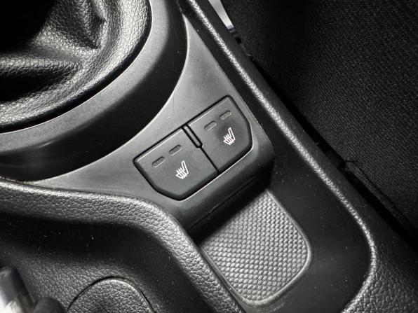 Kia Rio III Рестайлинг с пробегом 2015 года, цена 888 000 рублей, 194916 км, седан, Автокод Объявления