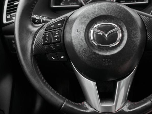 Mazda 3 III (BM) с пробегом 2014 года, цена 1 530 000 рублей, 72740 км, седан, Автокод Объявления