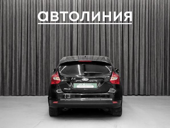Ford Focus III с пробегом 2012 года, цена 730 000 рублей, 143000 км, хэтчбек, Автокод Объявления