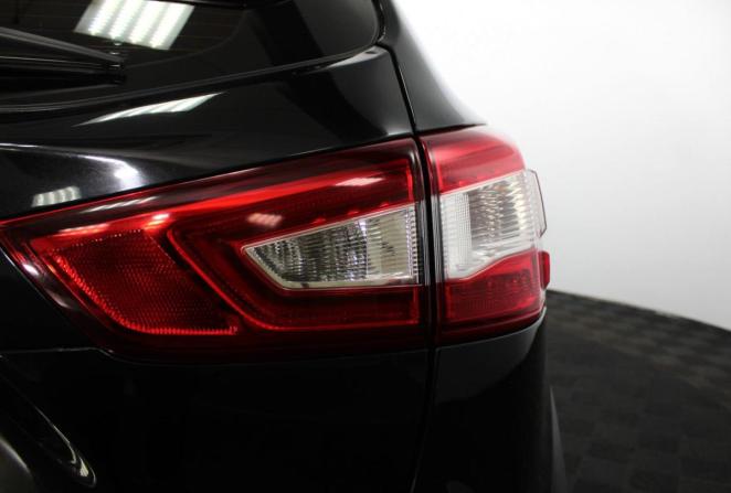 Nissan Qashqai II с пробегом 2017 года, цена 1 600 000 рублей, 203050 км, внедорожник, Автокод Объявления