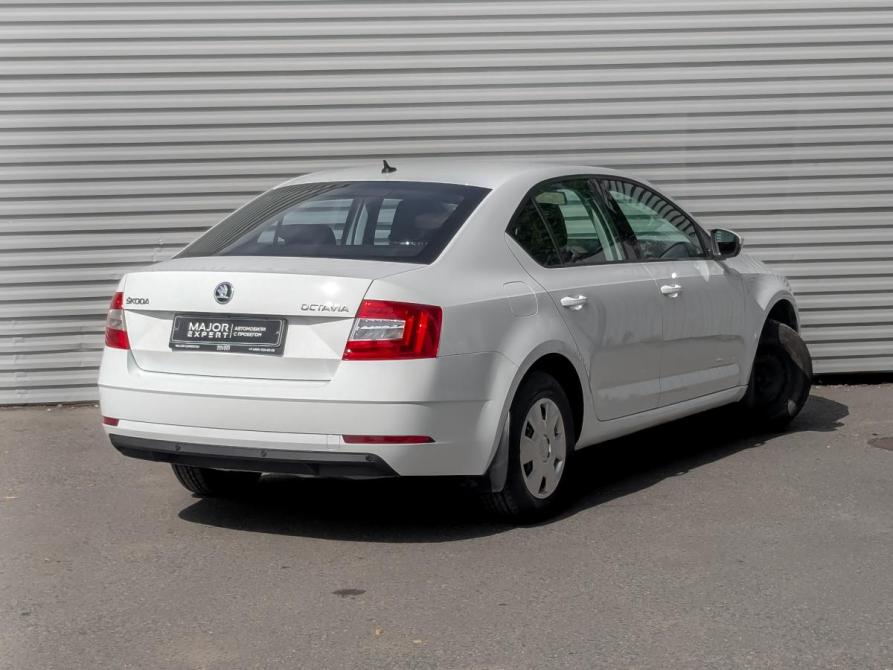 Skoda Octavia III (A7) Рестайлинг Москва  - изображение 5