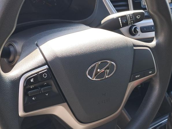 Hyundai Solaris II с пробегом 2019 года, цена 1 219 000 рублей, 166822 км, седан, Автокод Объявления