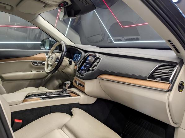 Volvo XC90 II Рестайлинг 1 с пробегом 2021 года, цена 4 850 000 рублей, 69878 км, внедорожник, Автокод Объявления