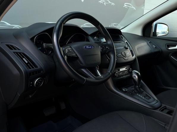 Ford Focus III Рестайлинг с пробегом 2018 года, цена 949 600 рублей, 176962 км, хэтчбек, Автокод Объявления