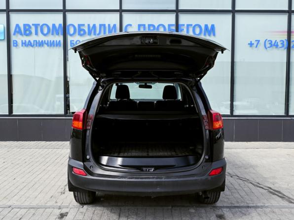 Toyota RAV4 IV (XA40) с пробегом 2015 года, цена 1 959 000 рублей, 283560 км, внедорожник, Автокод Объявления