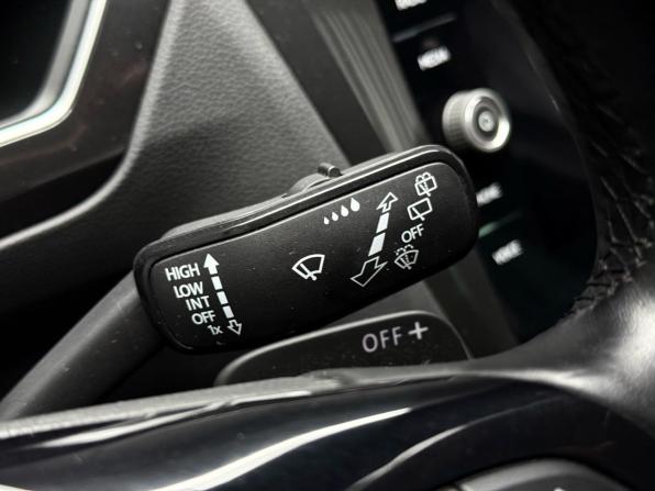 Volkswagen Tiguan II с пробегом 2019 года, цена 2 649 000 рублей, 127690 км, внедорожник, Автокод Объявления