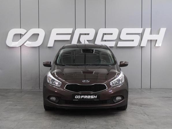 Kia Ceed II с пробегом 2014 года, цена 1 149 000 рублей, 195291 км, хэтчбек, Автокод Объявления