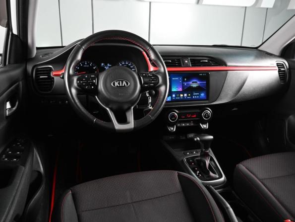 Kia Rio IV Рестайлинг с пробегом 2021 года, цена 1 849 000 рублей, 126010 км, хэтчбек, Автокод Объявления
