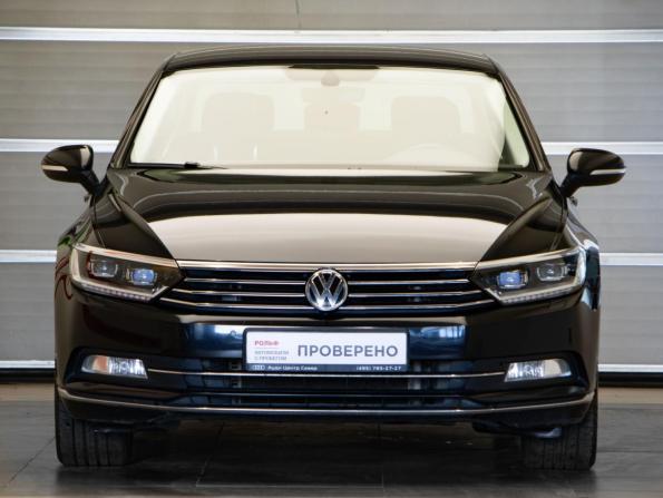 Volkswagen Passat B8 с пробегом 2018 года, цена 2 440 000 рублей, 87507 км, седан, Автокод Объявления
