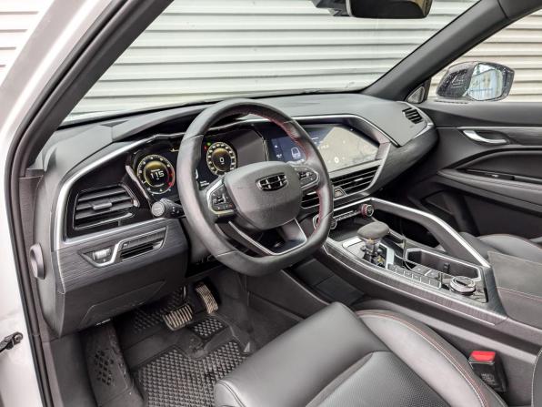 Geely Tugella I Рестайлинг с пробегом 2023 года, цена 2 999 000 рублей, 22132 км, внедорожник, Автокод Объявления