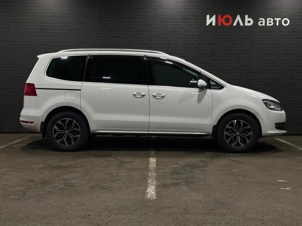 Volkswagen Sharan II с пробегом 2011 года, цена 1 425 000 рублей, 78375 км, минивэн, Автокод Объявления