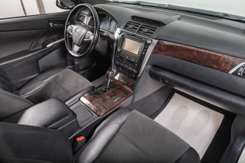 Toyota Camry VII (XV50) Рестайлинг Томск  - изображение 13
