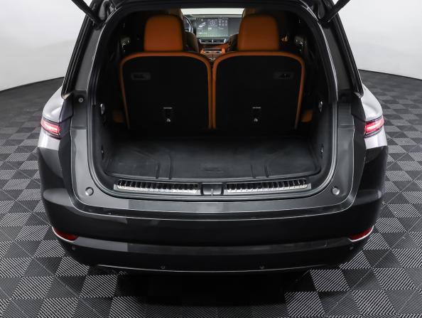 Li Auto (Lixiang) L9 I Рестайлинг с пробегом 2024 года, цена 6 690 000 рублей, 65000 км, внедорожник, Автокод Объявления