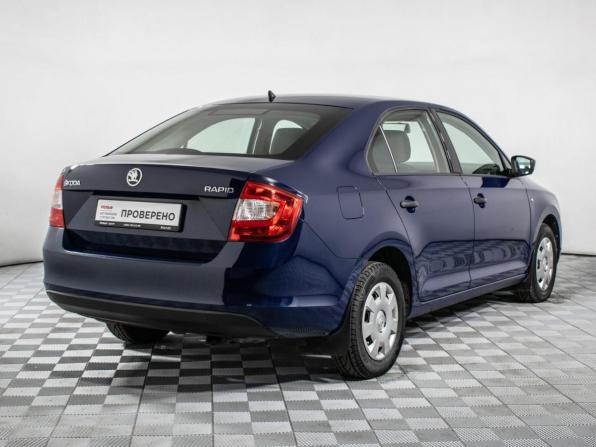 Skoda Rapid I с пробегом 2015 года, цена 1 030 000 рублей, 31336 км, лифтбек, Автокод Объявления