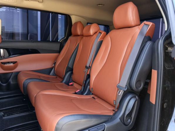 Kia Carnival IV с пробегом 2021 года, цена 3 899 000 рублей, 116400 км, минивэн, Автокод Объявления