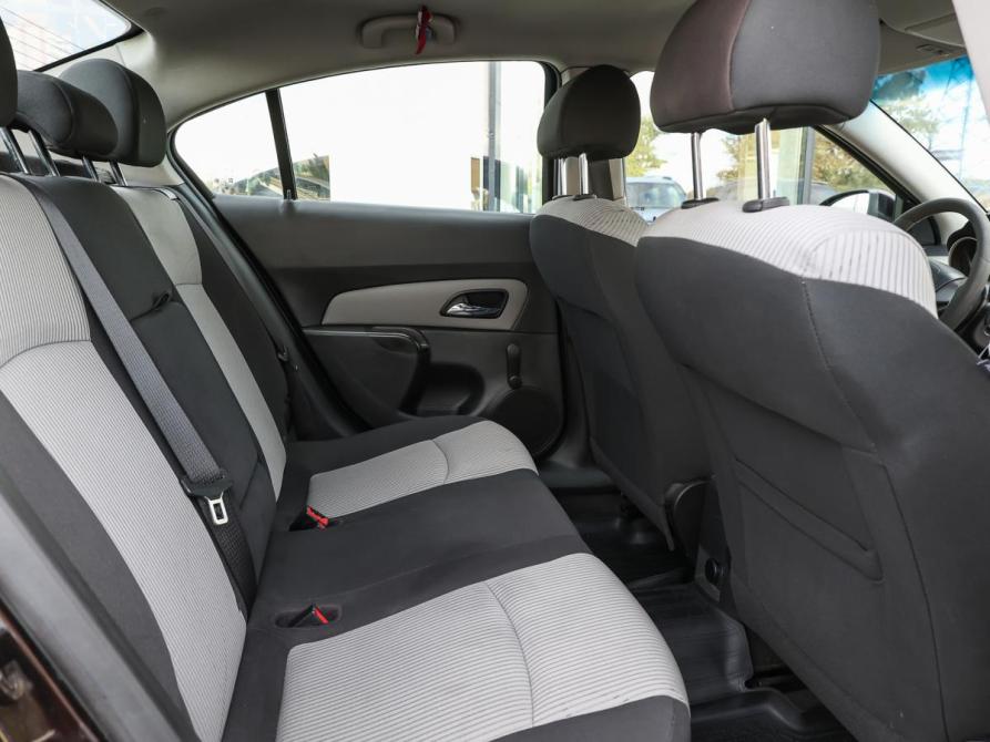 Chevrolet Cruze I Рестайлинг Москва  - изображение 11