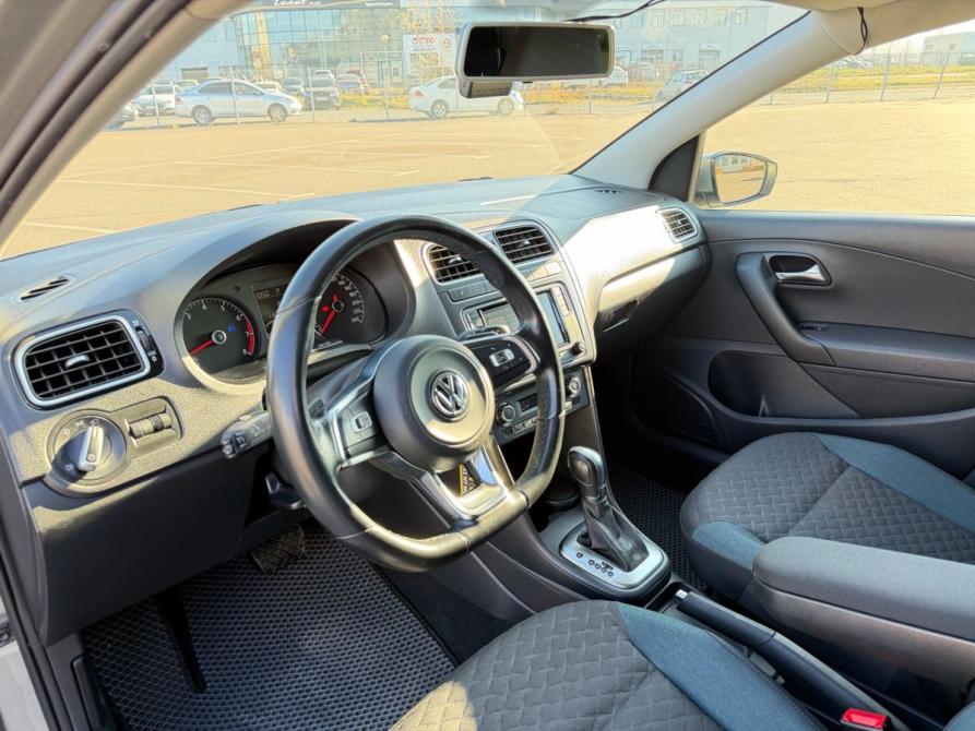 Volkswagen Polo V Рестайлинг Казань  - изображение 14