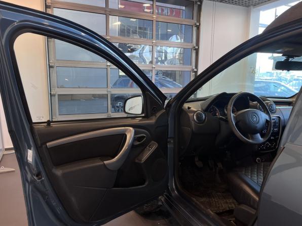 Renault Duster I с пробегом 2014 года, цена 805 000 рублей, 183432 км, внедорожник, Автокод Объявления