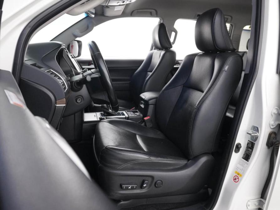 Toyota Land Cruiser Prado 150 Series Рестайлинг 2 Москва  - изображение 10