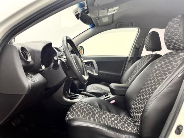 Toyota RAV4 III (XA30) Рестайлинг с пробегом 2012 года, цена 1 429 000 рублей, 140990 км, внедорожник, Автокод Объявления
