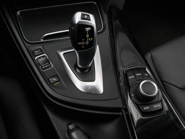 BMW 3 серии VI (F3x) Рестайлинг с пробегом 2017 года, цена 1 990 000 рублей, 100901 км, седан, Автокод Объявления