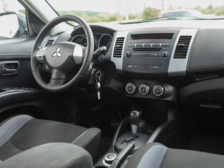 Mitsubishi Outlander II Рестайлинг Ижевск  - изображение 10
