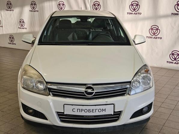 Opel Astra H Рестайлинг с пробегом 2013 года, цена 633 000 рублей, 127891 км, седан, Автокод Объявления