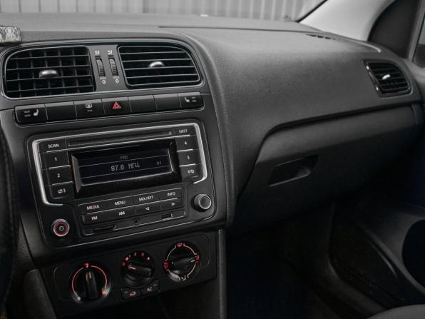 Volkswagen Polo V с пробегом 2013 года, цена 800 000 рублей, 164396 км, седан, Автокод Объявления